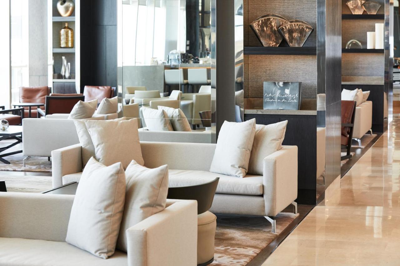 เอซี โฮเต็ล ซานติอาโก โกสตาเนรา เซ็นเตอร์ Hotel ภายนอก รูปภาพ