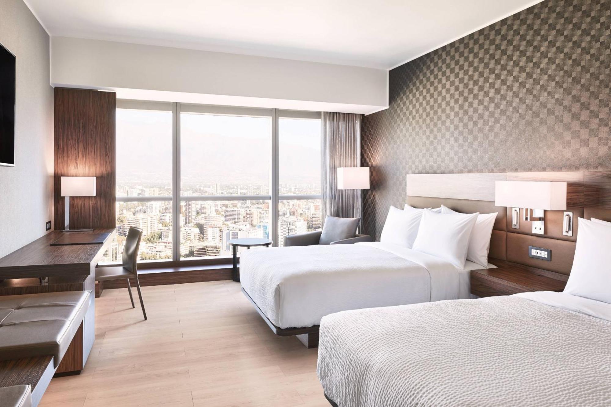เอซี โฮเต็ล ซานติอาโก โกสตาเนรา เซ็นเตอร์ Hotel ภายนอก รูปภาพ